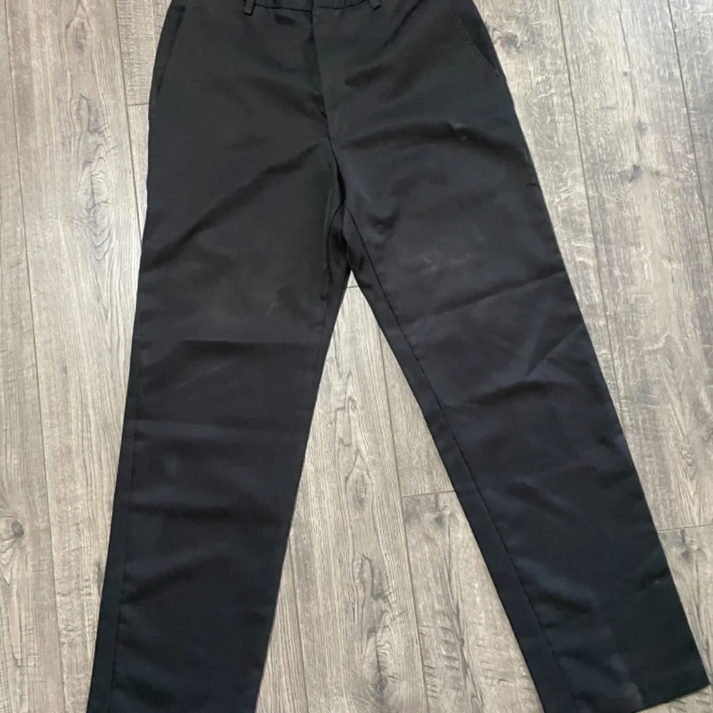 Men’s Black Puritan Dress Slacks Size  30x32 with hidden elastic extenders - Picture 2 of 7